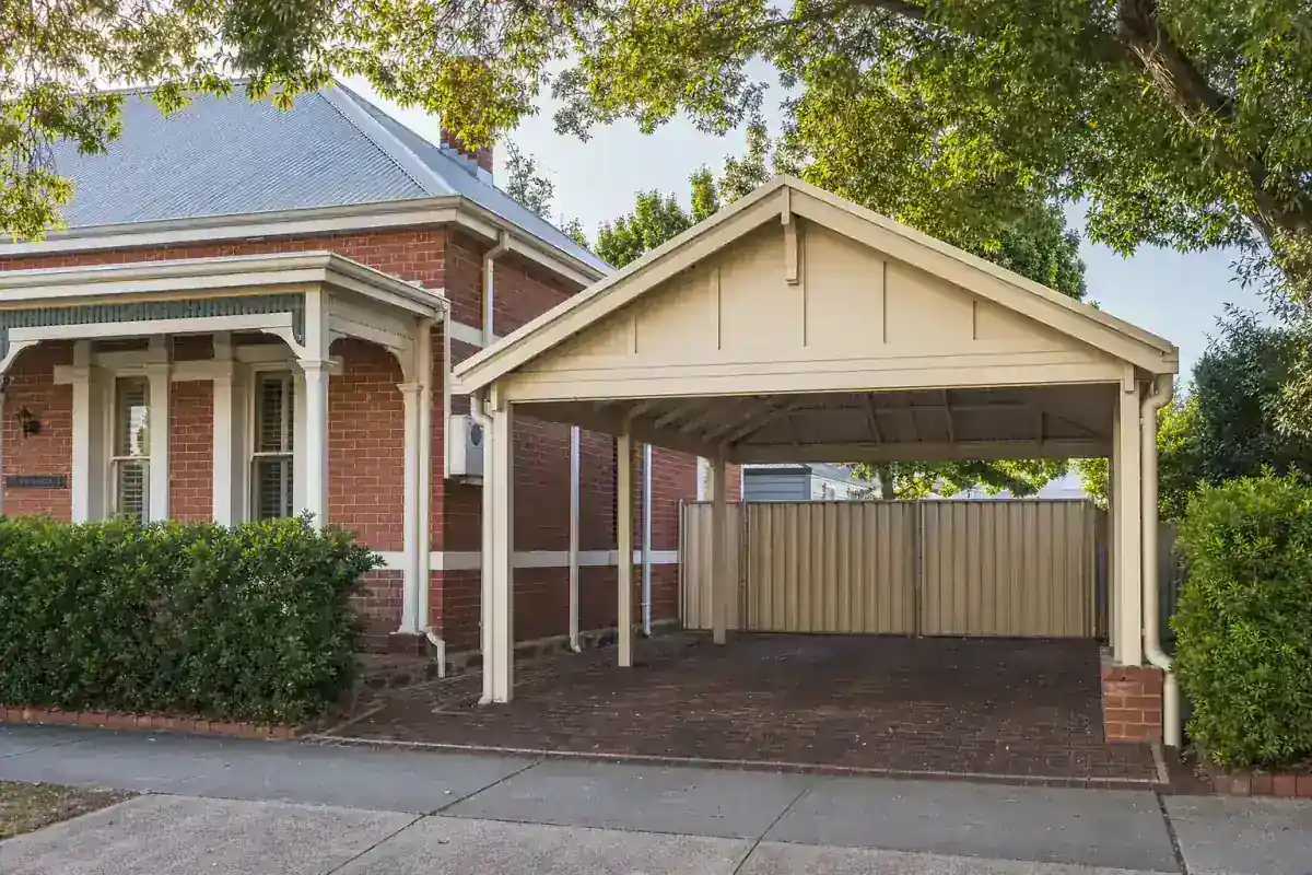 Gable roof carport with pitched ridge in Perth, Colorbond cladding